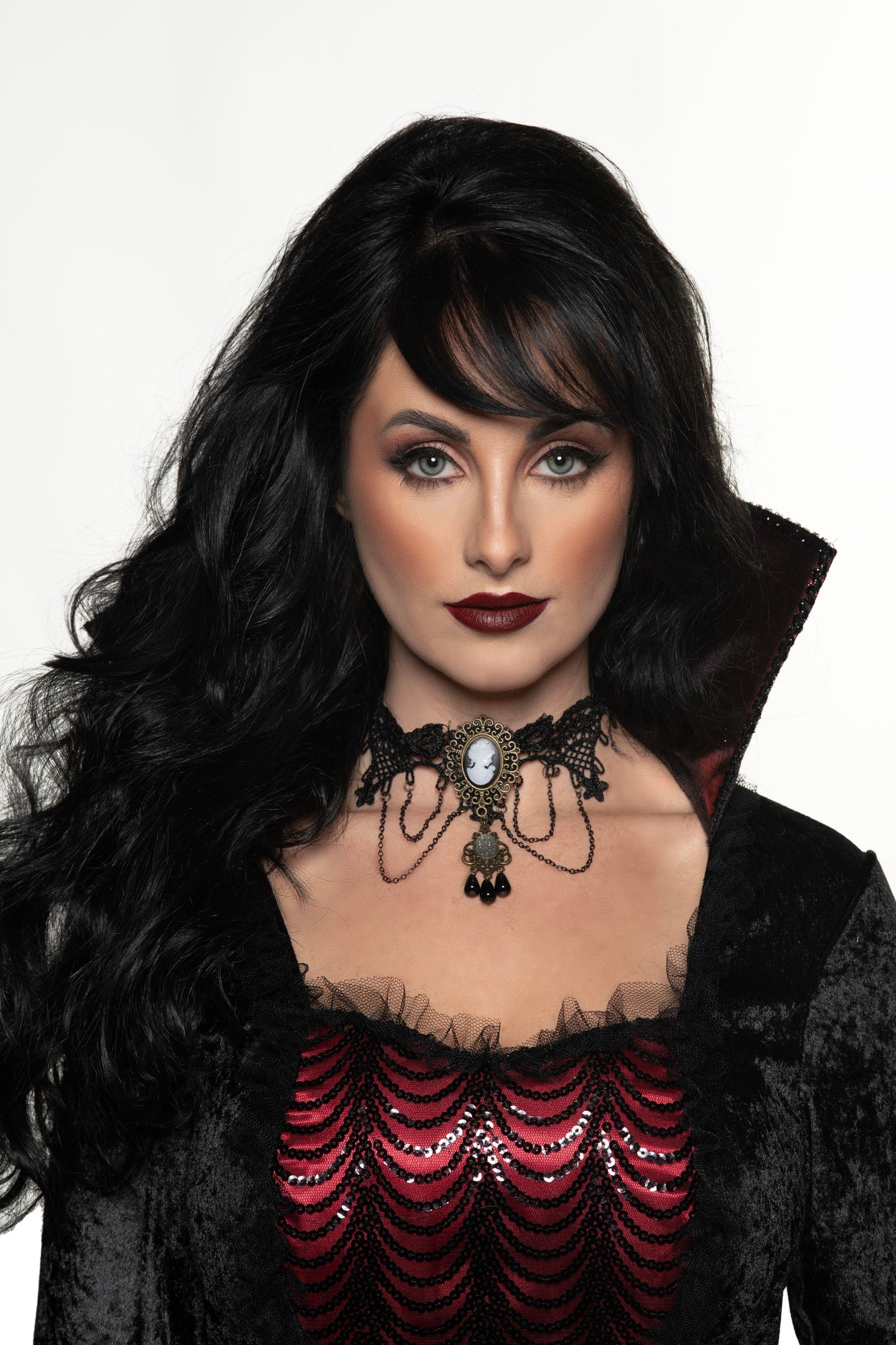 Collier camée dentelle