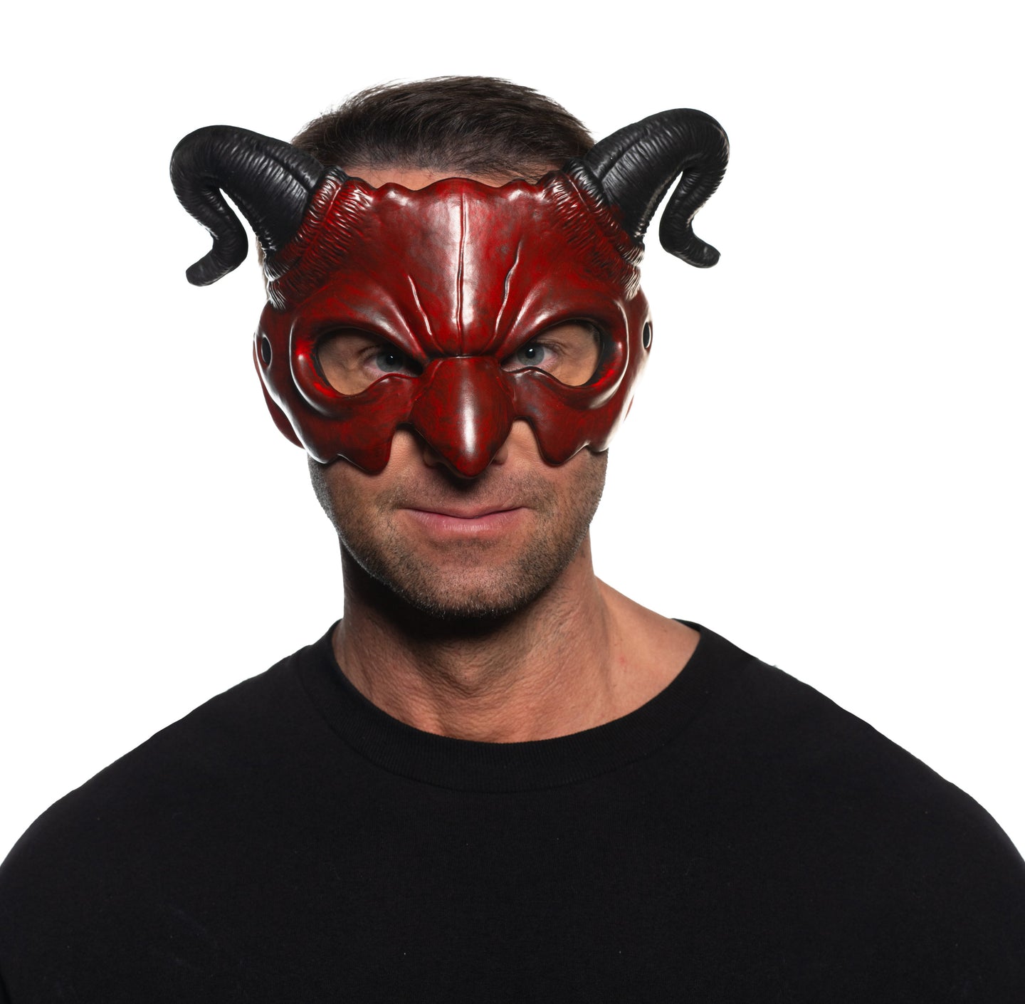 Demi-masque diable mousse