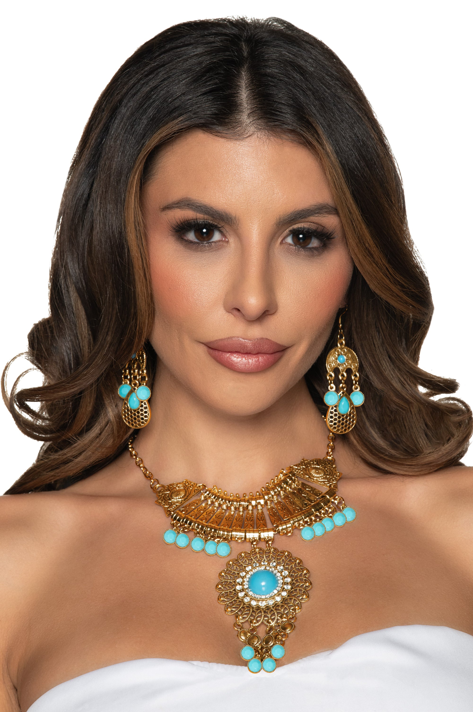 Ensemble collier et boucles d’oreilles turquoise et or