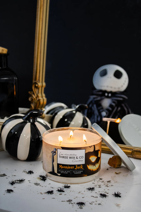 Chandelle Monsieur jack - Three Wix And Co