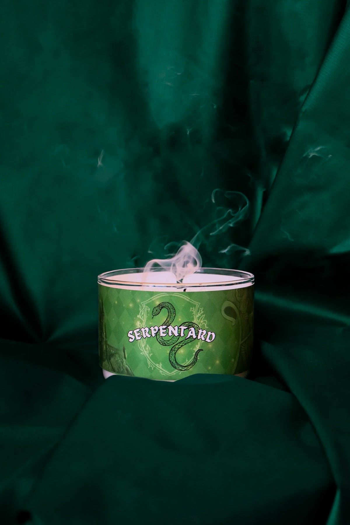 Serpentard Candle 🐍 - Three Wix And Co