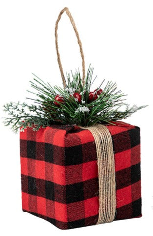 Fabric gift box, tartan design, 13cm