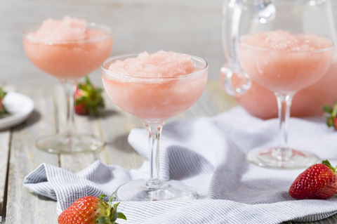 Cocktail - Strawberry Frosé