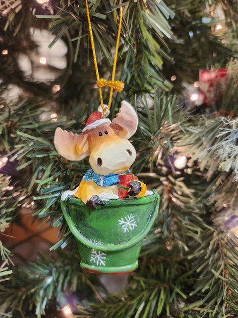 Animals in a Bucket Ornament (3in)