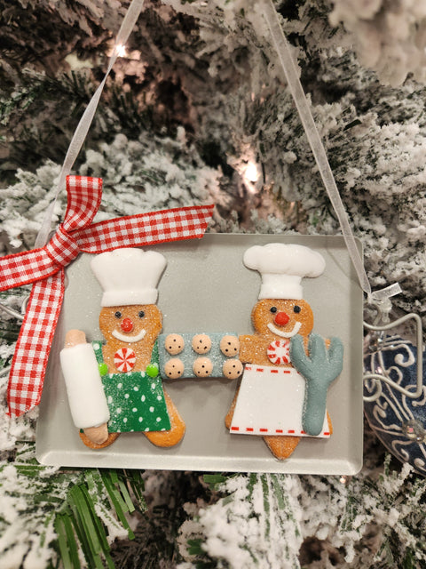 Gingerbread cookie tray ornament (6.5x3.5in)